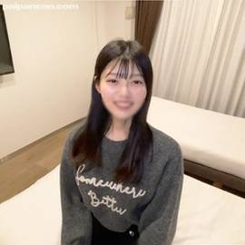 初撮り※22歳Dカップ美乳JD　何を頼んでも｢うん、イイよ♡｣　性格も国宝級なスレンダーボディでピストンがやめられない！