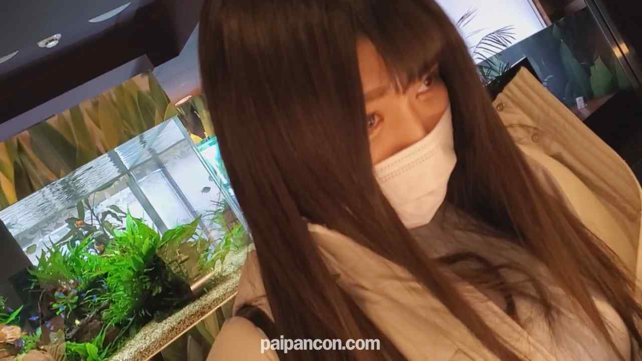 FC2-PPV-1825322 - 限定【無修正】貧乏女子大生を救済する為ホテルで勝手に連続中出し thumbnail_1.jpg