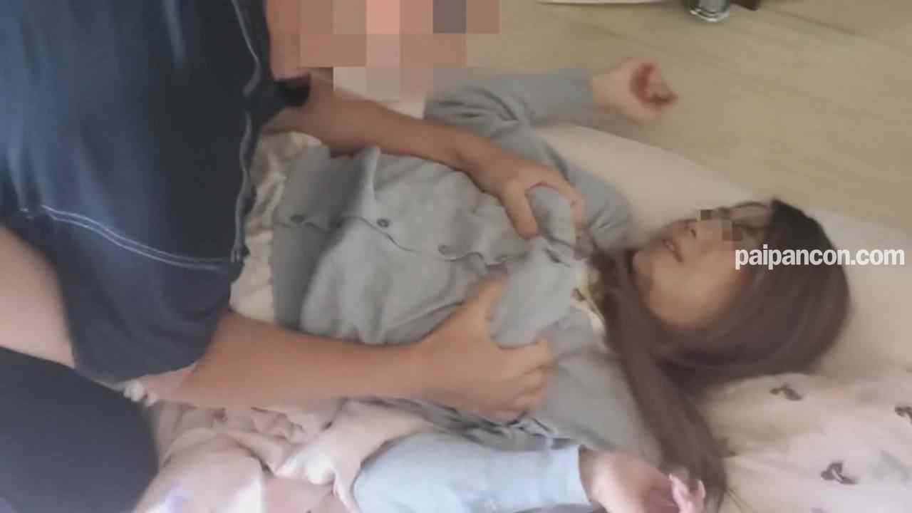 FC2-PPV-2546605 - 34分【クリスマス翌日の家に３人の男が訪問】*を寒空に出す*が**的に***旦那の借金を身代わりに孕ませられる。