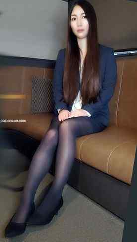 FC2-PPV-2561535 - ※顔出し※証券営業OLのシンママ契約して応援中出し