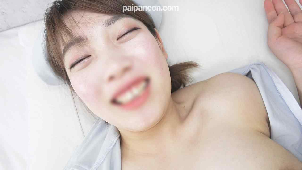 FC2-PPV-2920984 - 【無修正】147cmGカップ爆乳レイちゃんによるナース服の誘惑！水風船おっぱいのムッチムチボディを思いっきり堪能し、着衣のまま豪快に中出しさせてもらいました！ thumbnail_9.jpg