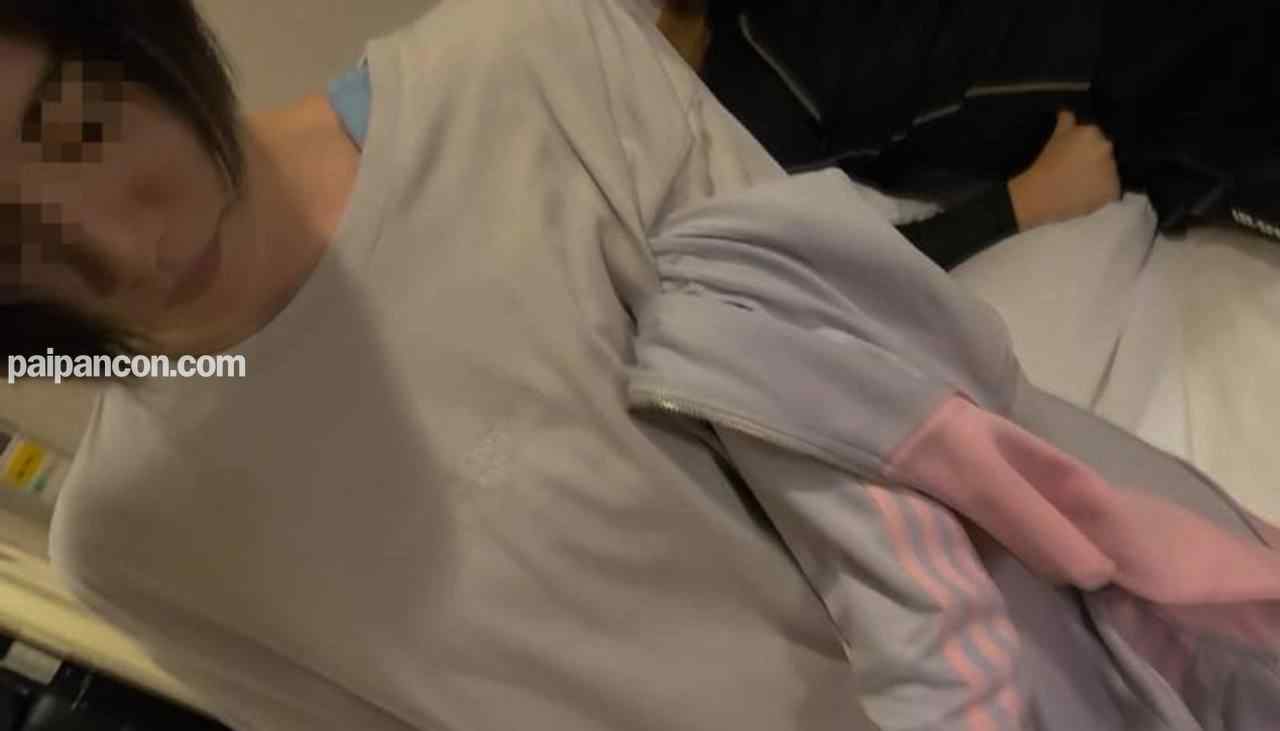 FC2-PPV-3173659 - 【個人】ボーイッシュな新妻を旦那と引き離し、強制イラマに嗚咽。抵抗する気力もなく無理矢理膣奥に中出し。