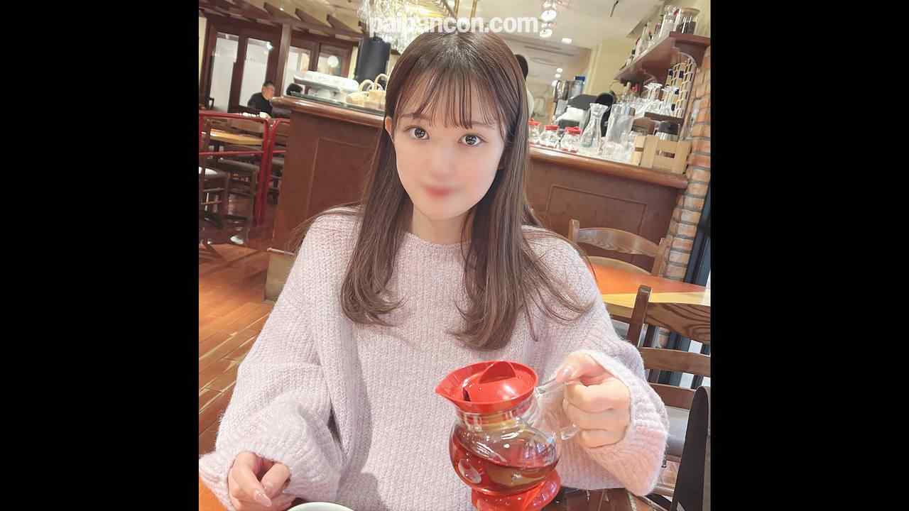 FC2-PPV-3675355 - 初顔出し！！8/21まで限定1980pt！！D◯c◯m◯ショップで働く性欲旺盛な美人ショップ店員を誘い出し念願のドップリ大量顔面射精＆口内射精！！僕の体液で汚れた綺麗な顔がたまらなく興奮した・・・ thumbnail_0.jpg