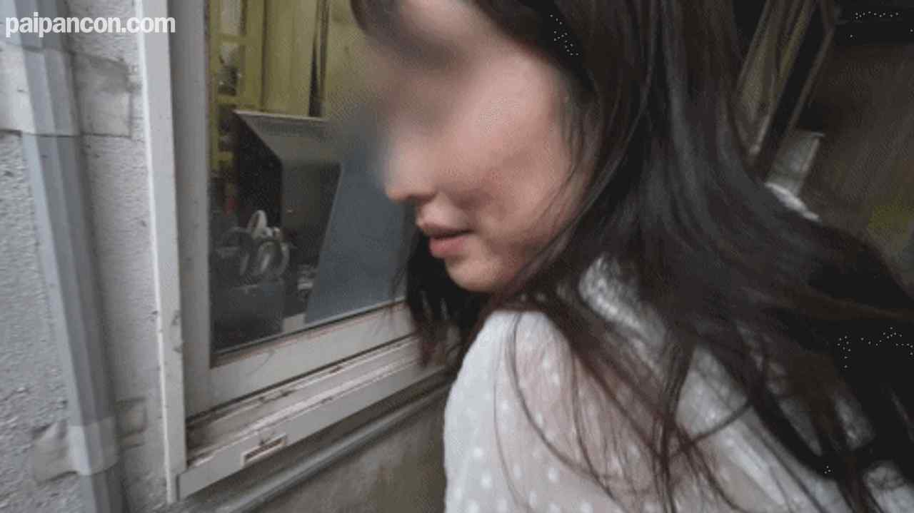 FC2-PPV-4011236 - 【無修正ｘ個人撮影】お隣の美熟女、田舎にある大家さんの家に連れて行き、大家が留守中をいいことに敷地内で青姦不倫SEX！野外で大胆中出しに大興奮ｗ thumbnail_0.jpg