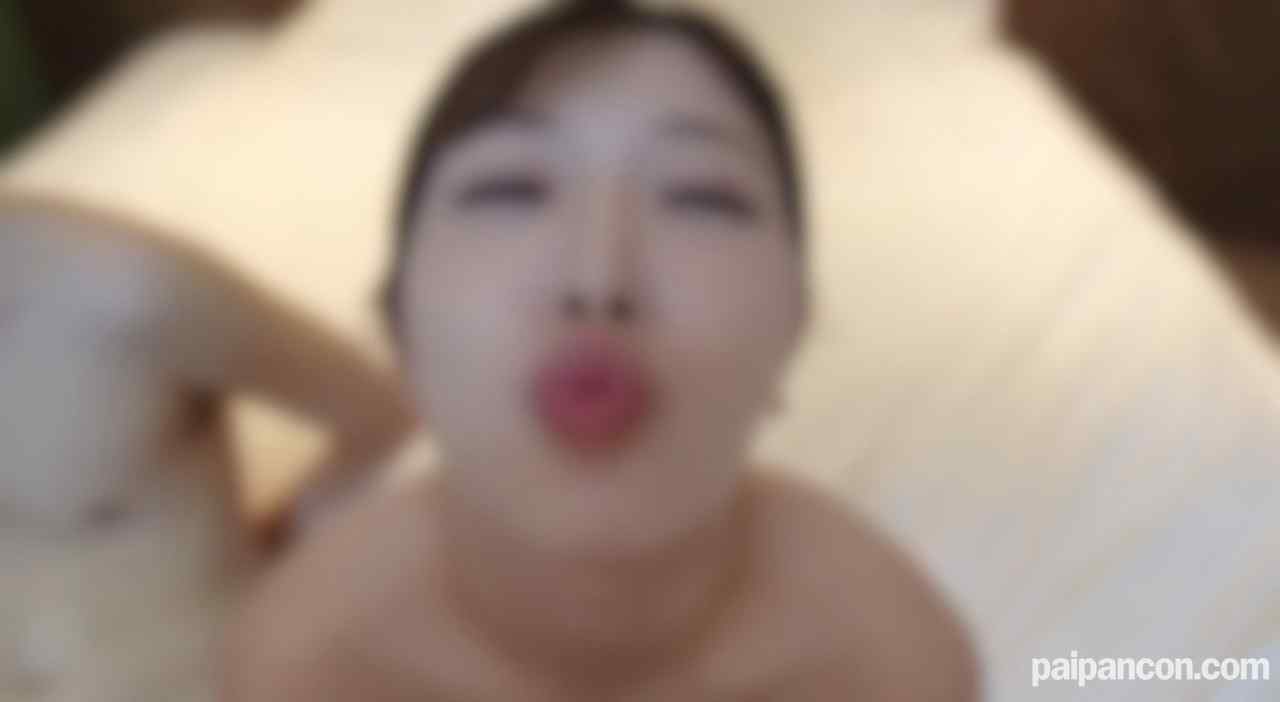 FC2-PPV-4568684 - 3日間！70%OFF【顔出し】【顔射】M男が大好きエッチな女。一級品の色気お姉さんが素人チンポを沢山性処理します。ぶっかけザーメン美容液 thumbnail_2.jpg