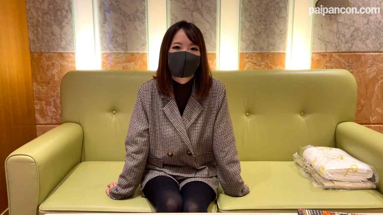 FC2-PPV-4577063 - エロス溢れる美魔女33歳。プライド高き女にひたすらしゃぶらせて〆の大量顔射で心をへし折る。 thumbnail_0.jpg