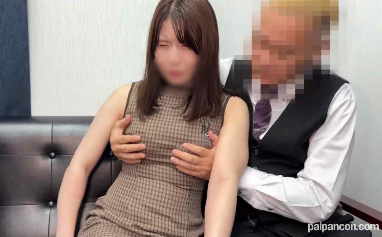 FC2-PPV-4588434 - 【顔出し】巨乳Fカップ&美尻の激エロ艶女ともう一度やりたくなったので再講習ハメ！レビュー特典串刺し3Pハメ中出し！ thumbnail_7.jpg