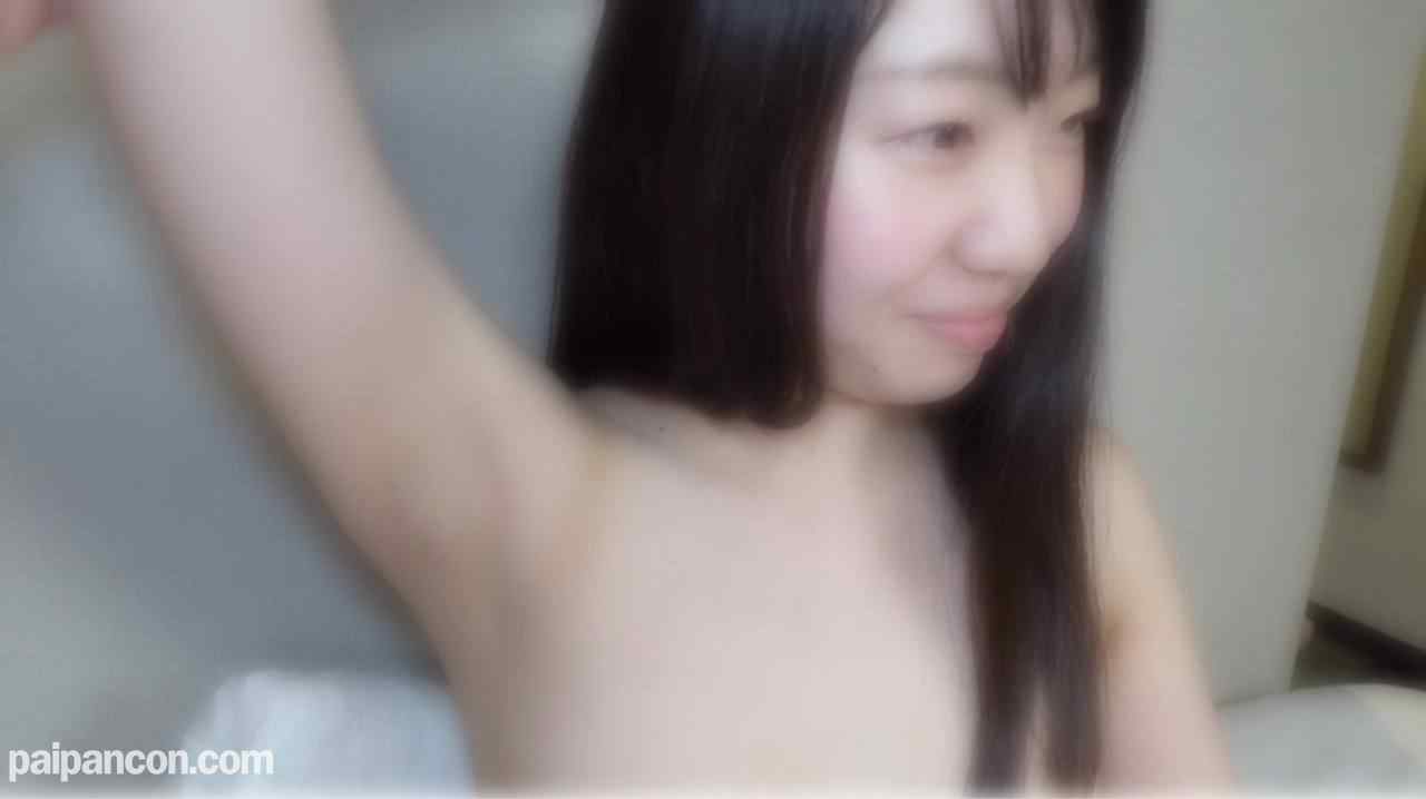 FC2-PPV-4613531 - めっちゃエロい！【無】【顔射からのパクっ・中出し】愛嬌抜群のデカ尻アパレル店員の体を観察した後に馬乗りで大量顔射。物足りないから凌〇SEXで中出し。※特典あり thumbnail_9.jpg