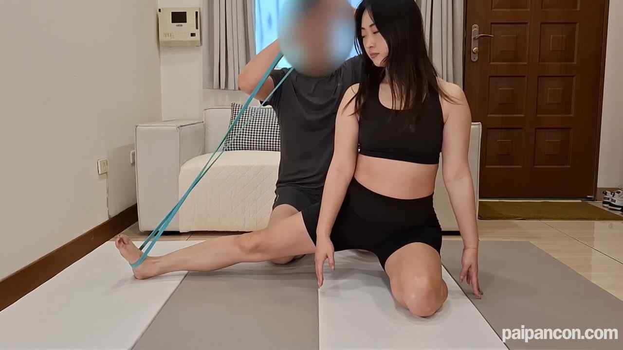 FC2-PPV-4703919 - 【無修正】台湾美人兼業モデルがうぶなストレッチで潮吹き！恥ずかしすぎるマッサージ初体験 thumbnail_7.jpg