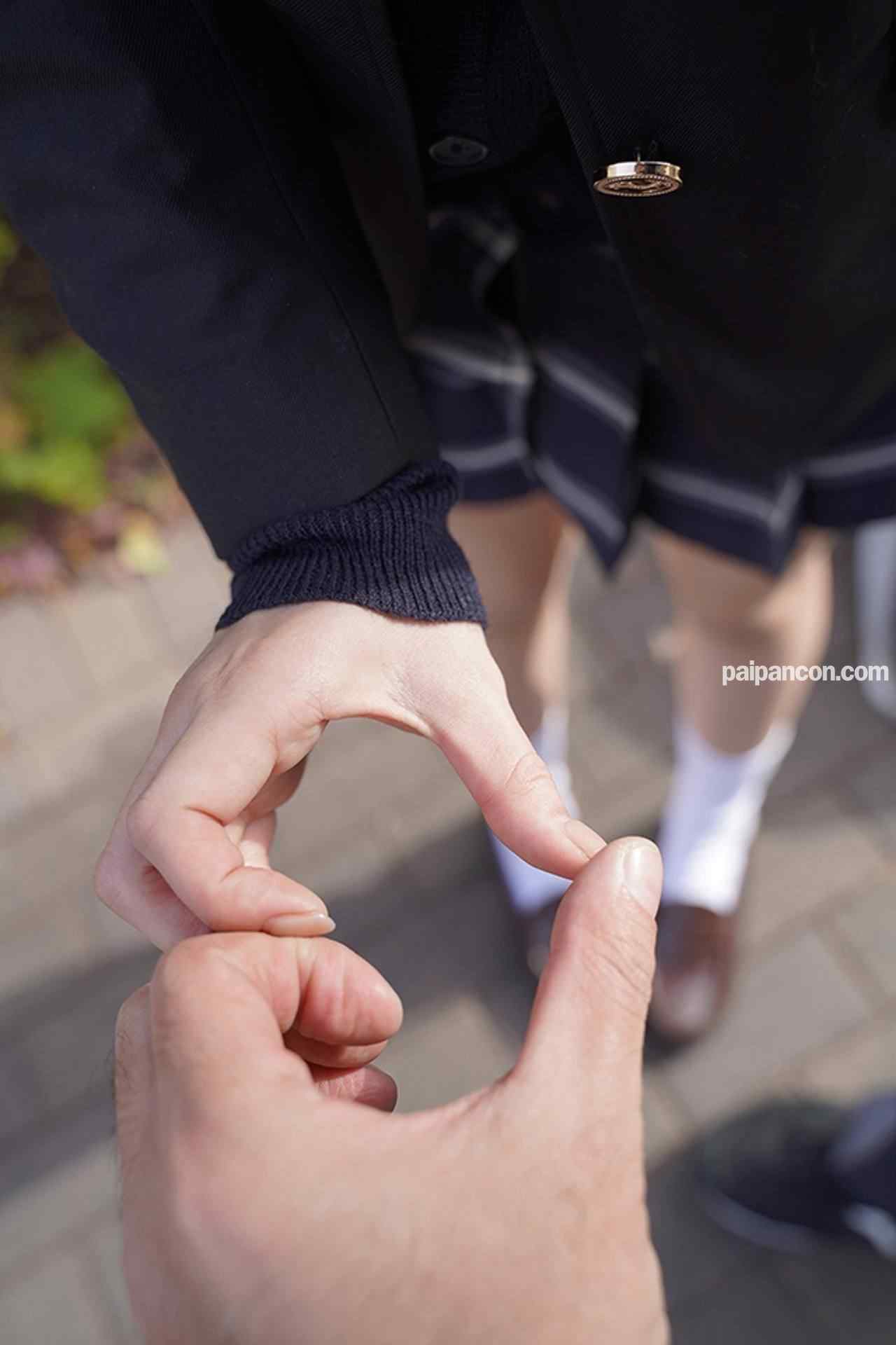 FC2-PPV-4739222 - 【8/17まで販売】初めてのラブホテルを楽しむ初々しいカップル個撮映像 アイドル級の激カワ彼女のちっぱい乳首がギン勃ちアクメを繰り返す神映像【おまけはおかわりSEX】 thumbnail_9.jpg