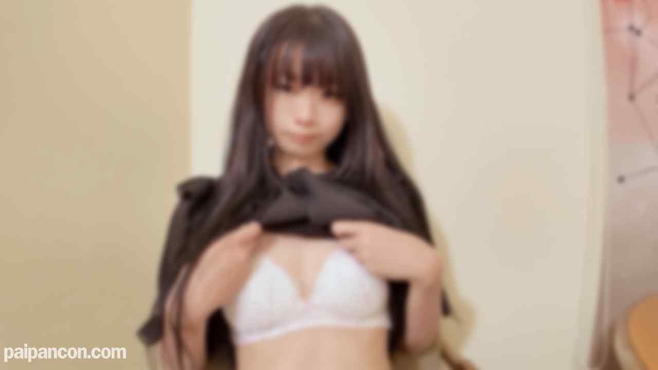 FC2-PPV-4761757 - 【10/7迄990pt】【初撮】19さい美容系専門。小柄敏感ボディ、カメラの前で恥じらいながらも快感に痙攣まくり。miジュクマンコを貫く膣奥に大量射.精 thumbnail_0.jpg