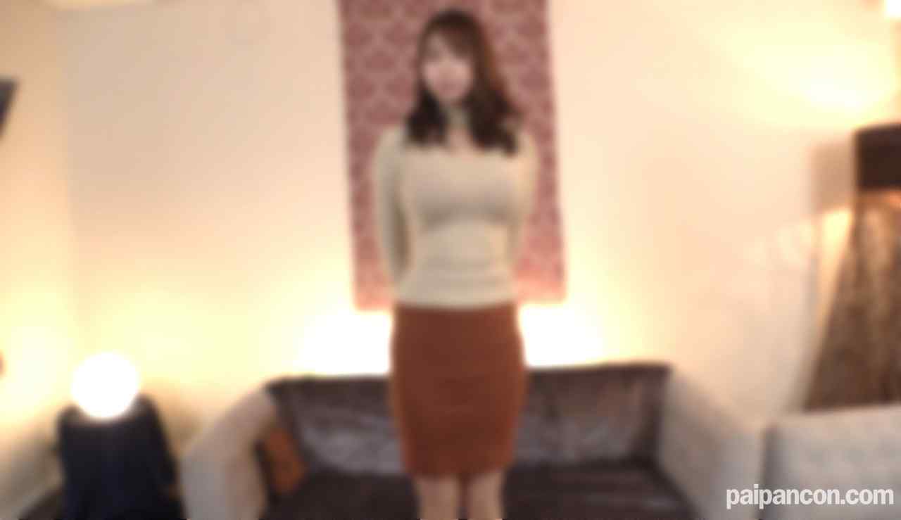 FC2-PPV-4769504 - 【初撮り/個撮】乳揺れ注意！色白天然IカップOLはるなちゃん24歳 子宮口ガン突き性交で爆乳揺らしてイキまくり♡グラマーボディに4発分の濃厚精子が注ぎ込まれる【特典:高画質原版】【本編/顔モ.無】 thumbnail_1.jpg