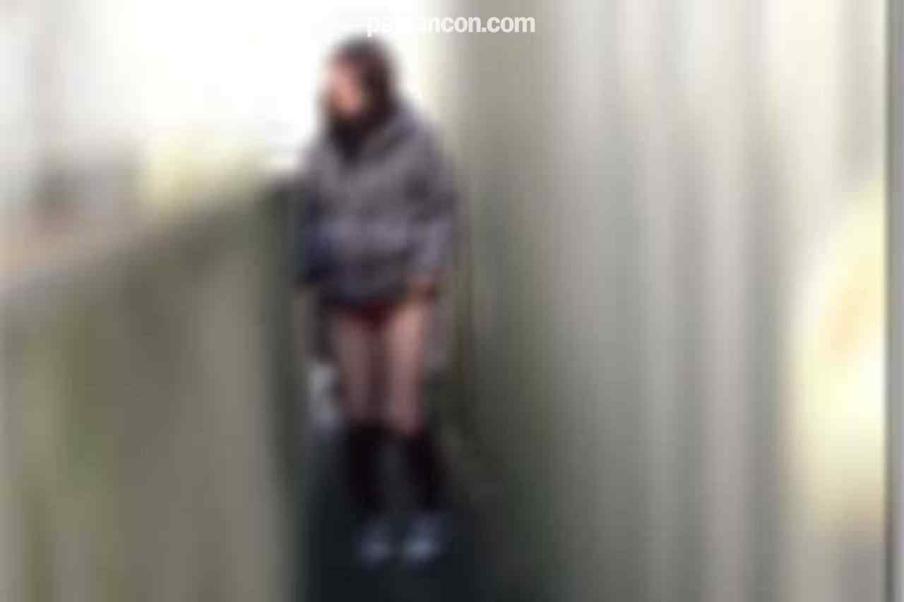 FC2-PPV-4775489 - ※18日まで85％OFF※【野外露出】【素人個撮】生活保護受けてます。カラダで家計を支える団地妻と野外フェラチオSEX！！ thumbnail_4.jpg