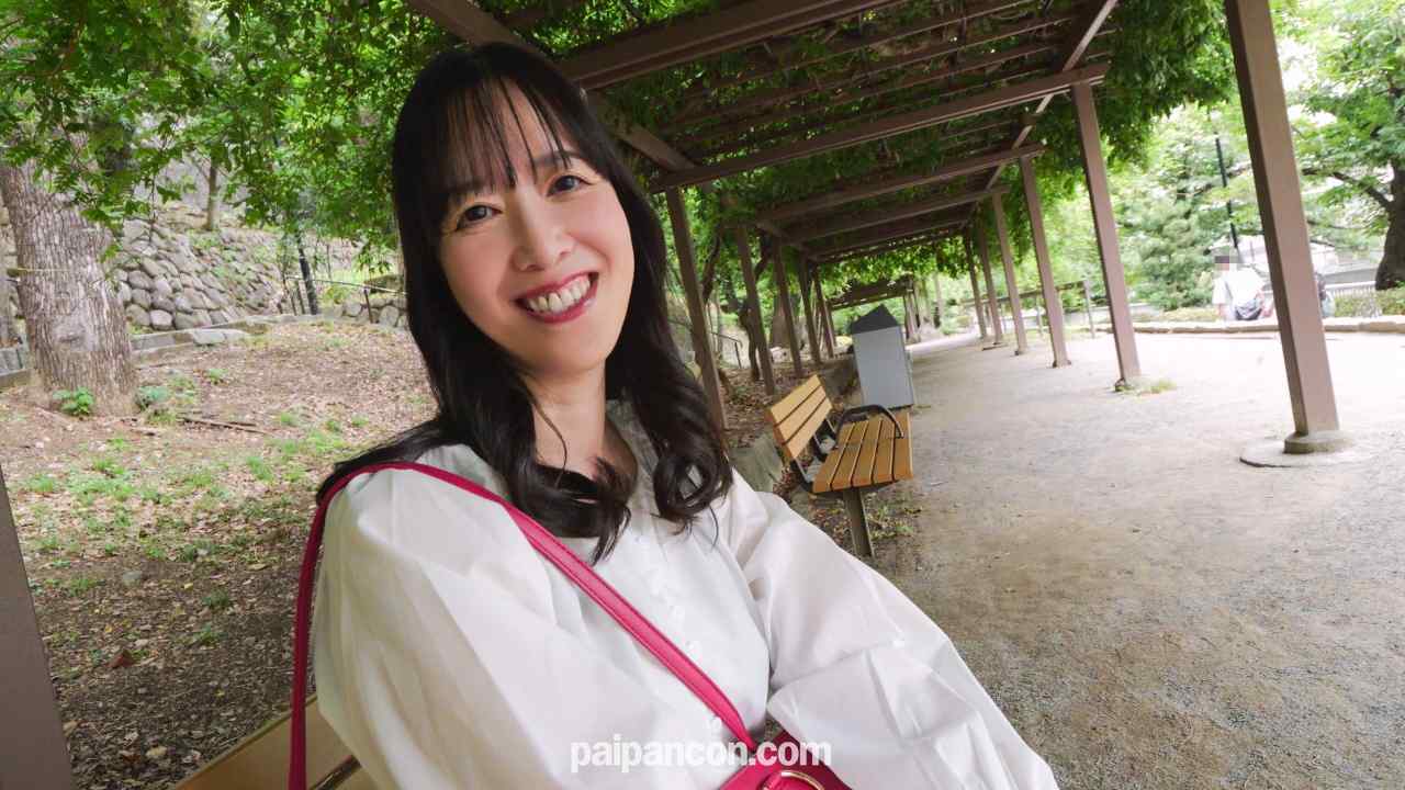 FC2-PPV-4864739 - バレエ教室を複数経営する元バレリーナ美熟女 多忙な社長業と夫との不仲の癒しを求めて不倫中出しSEX thumbnail_1.jpg