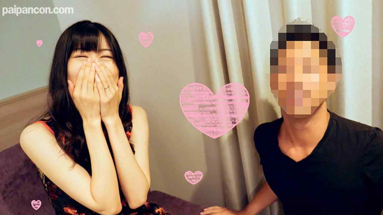 FC2-PPV-992102 - W鬼チンポｘ人妻乱交3P】昼顔淫妻ゆりさん（仮名）26歳　満たされないから浮気する。夫以外の精子も欲しがるパックリまんこでチンポを丸飲みディープキス。受精確実の３P乱交中出し痙攣同時イキSEX　ハメ撮